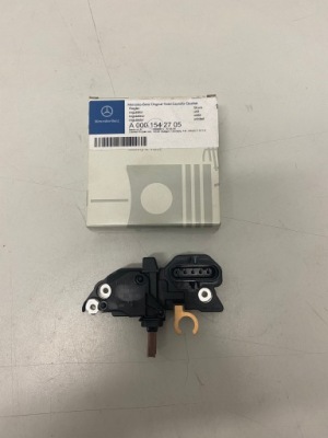 Регулятор напряжения генератора mercedes sprinter a0001542705 фото №1