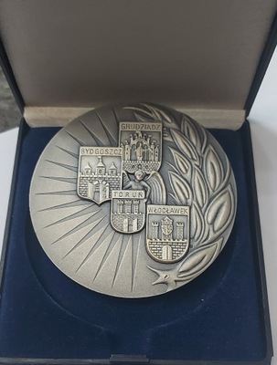 MEDAL WOJEWODY KUJAWSKO-POMORSKIEGO MEDAL ETUI