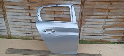 Дверь задний задняя правое  peugeot 208 2 2 18-22rok оригинал фото №1
