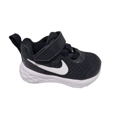 Buty sportowe Nike r. 17 czarny NOWE