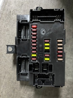 Коробка предохранителей bcm 1398635080 citroen jumper iii lift фото №1