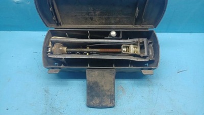 Peugeot 306 домкрат підйомник колеса фото №1