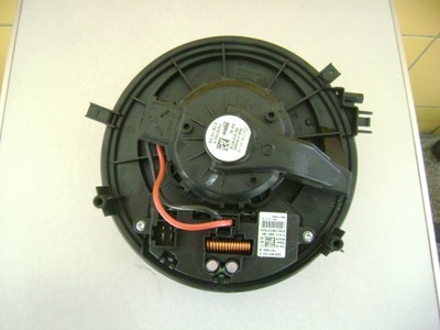 Двигатель вентилятор audi a3 8v0 фото №1