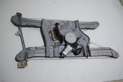 Подъемник стекло правый перед mitsubishi grandis фото №1