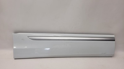 Audi q8 4m8 молдинг бічна двері права задня фото №1