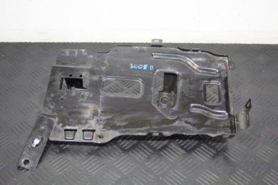 Основание аккумулятор peugeot 3008 2 2 рестайлинг  981528858000 фото №1