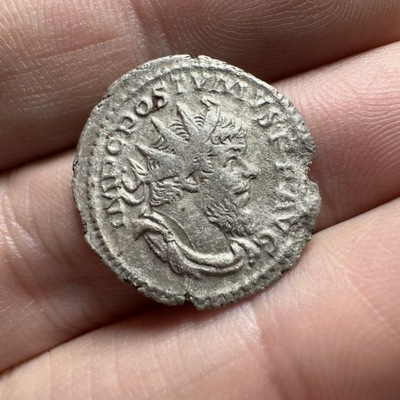 AGN, R7. Antoninian Postumus, RIC V.2 75