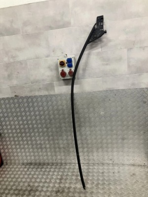 Молдинг кровельная правая bmw i3 i01 фото №1