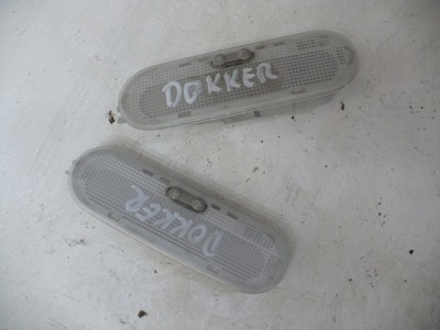 Лампа салону кабіни оригінал 8200074362 dacia dokker фото №1