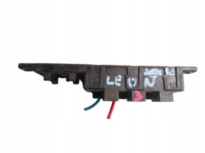 Vw golf iv passat seat audi коробка предохранителей реле 8l0941822 фото №1