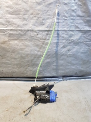 Audi a3 8l fl 8d0839015a замок дверь левый задняя фото №1