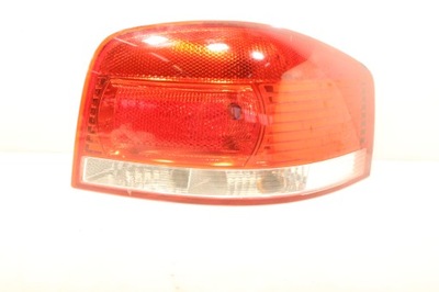 Лампа правая задняя audi a3 8p hb фото №1