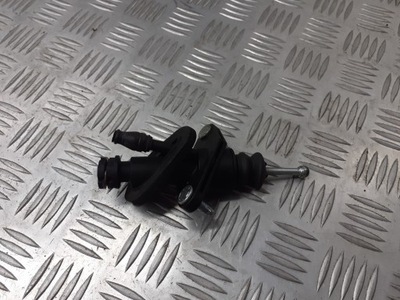 Помпа сцепления opel corsa c 1.3 cdti фото №1