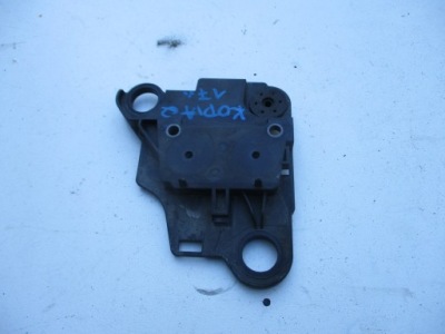 Кронштейн насоса abs vw golf vii 5g0 5q0614235 фото №1