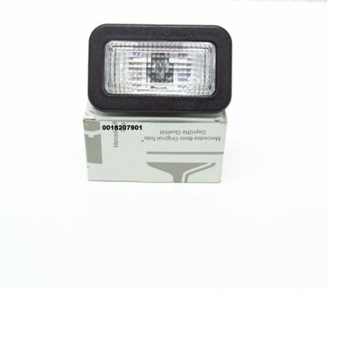 Mercedes лампа wew освещение 0018207901 фото №1