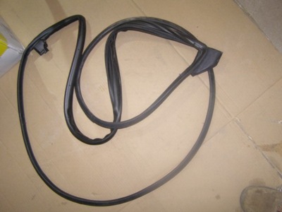 Corolla e21 прокладка двері правий перед оригінальний номер фото №1