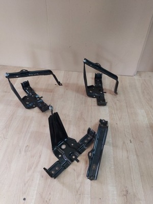 Toyota prius iii plus кронштейн аккумулятор фото №1