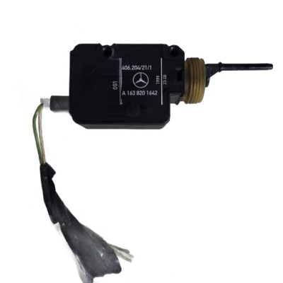 Mercedes w163 привід кришки замка кришки пального оригінальний номер eu фото №1