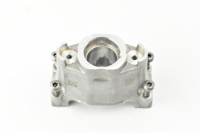 Кронштейн основание насоса топлива 4.4b bmw m5 f90 m8 фото №1