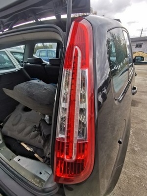 Ford focus c-max mk1 lift лампа правая задняя фото №1