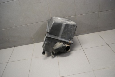 Корпус фільтра повітря a8 d2 2.5 tdi 059133837h фото №1