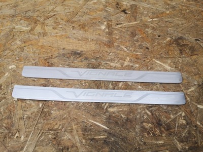 Ford kuga mk3 молдинг поріг vignale nv4b-s132k14 фото №1