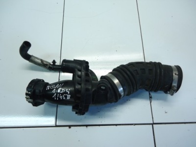 Renault trafic iii scenic 1.6dci труба воздуха 165761844r 1072512s01 фото №1