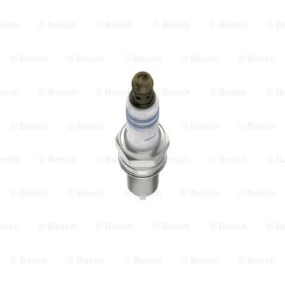 PLUG IGNITION BOSCH 0 242 140 515  