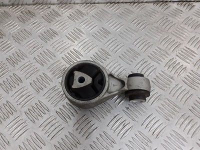 Кронштейн двигуна renault scenic ii 2.0 dci фото №1