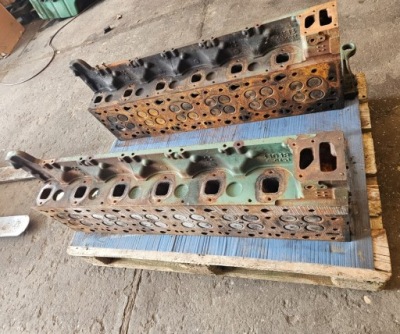 Volvo fh4 головка двигуна 22008070 фото №1