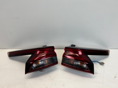 Nissan qashqai iii j12 лампа правая левая задняя фото №1