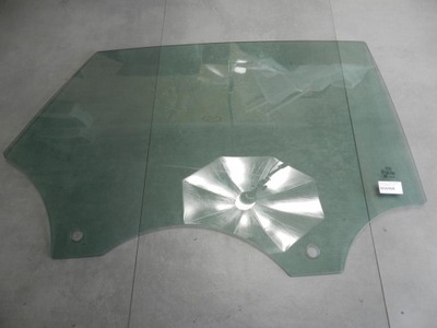 Audi a5 8t стекло правая задняя 2015 фото №1