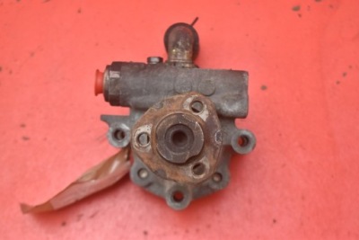 Насос усилителя seat toledo 2 ii 1.9 tdi 99r фото №1