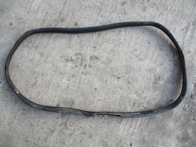 Прокладка багажника maserati quattroporte фото №1