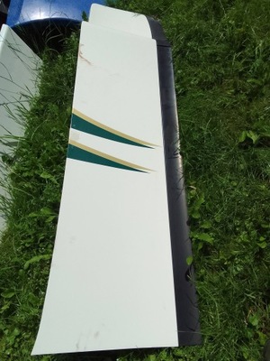 Вітровик панель приладів спойлер кабіни scania r 1804935 фото №1