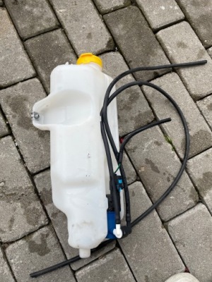 Twingo iii smart 453 бачок a45338600060 фото №1