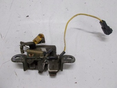 Mazda 626 iv ge замок крышки багажника хэтчбек 5d фото №1