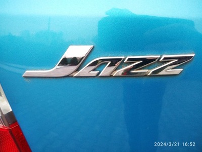 EMBLEMA INSCRIPCIÓN INSIGNIA JAZZ HONDA JAZZ 3 08-15  