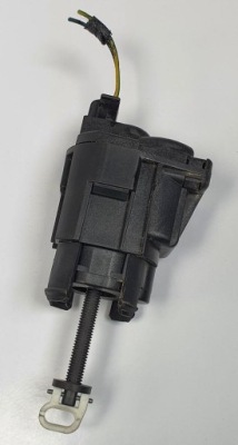 Моторчик регулювання лампи saab 900 ii 4541116 фото №1