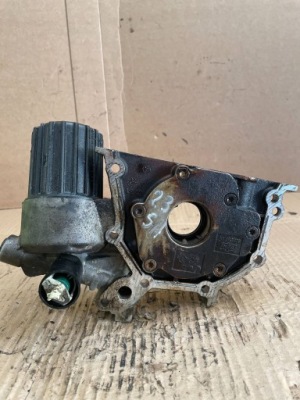 Renault twingo 2 насос оливи фото №1