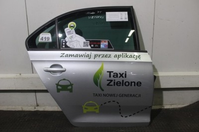 Двері правий задня seat toledo iv la7w фото №1