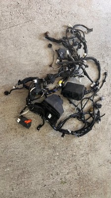 Toyota yaris 2018r 1.5b електропроводка корпус фото №1