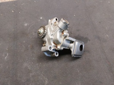 Насос масла toyota prius plus iv 2zr 1.8 h 20r фото №1