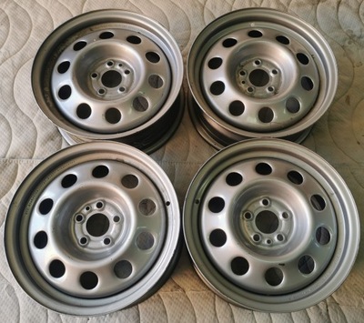 4 PIEZAS LLANTAS ACERO 6JX15 ALFA ROMEO 147 ET37,5 NUEVO  