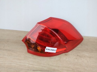 Kia ceed 2 ii hb правая лампа задняя задняя 92402-a20 фото №1