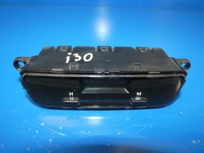 Hyundai i30 ii 12- панель дисплей приборная панель фото №1