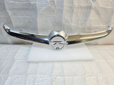 Opel astra j рестайлінг  молдинг хром решітка фото №1