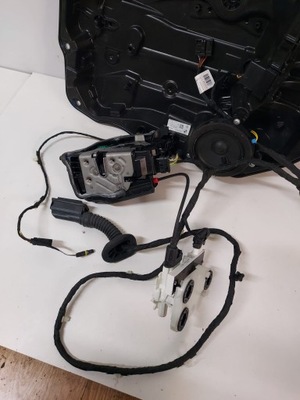 Замок левый задняя доводчик bmw x5 g05 7477703 фото №1