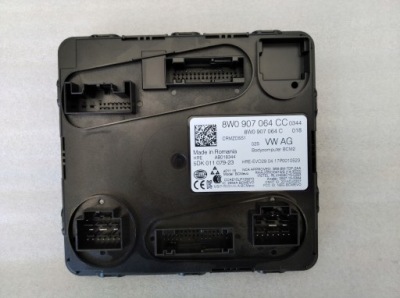 Audi a4 b9 модуль комфорту 8w0907064cc фото №1