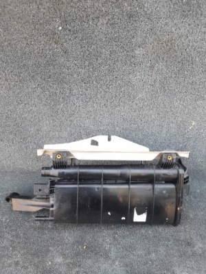 Фільтр вугільний peugeot 3008 ii рестайлінг  1.2 pure tech фото №1